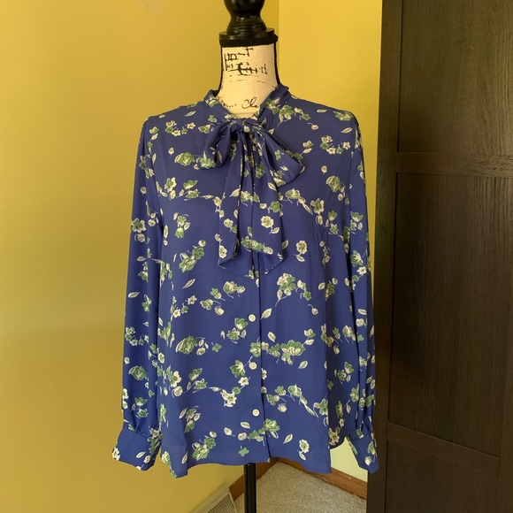 π SALE! NWT J. Crew Factory Floral Blouse with Necktie π - Picture 2 of 10